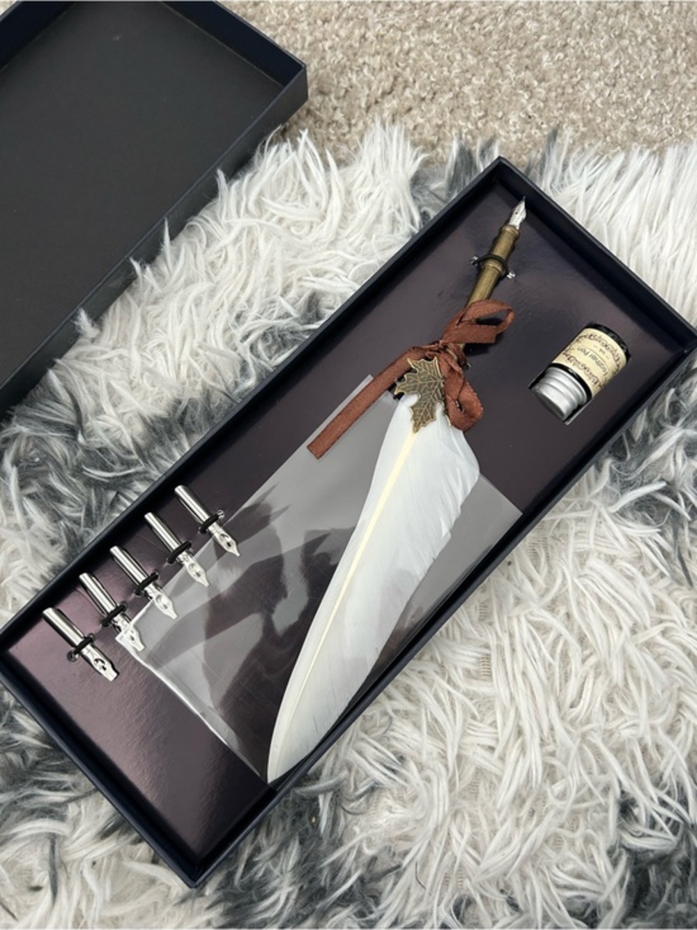 White Feather Dip Quill Pen Set with Brass Accent